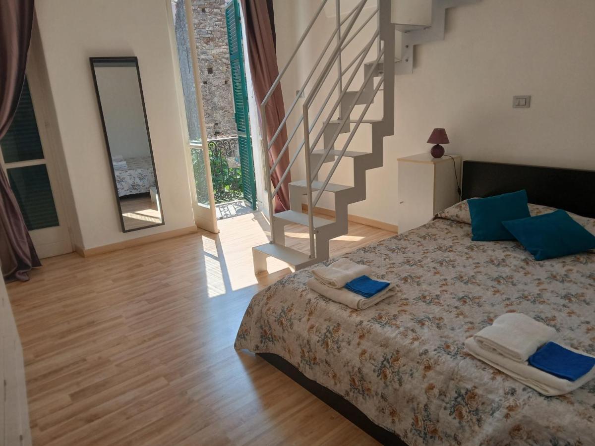 La Casetta Di Giulia Dolceacqua Kültér fotó